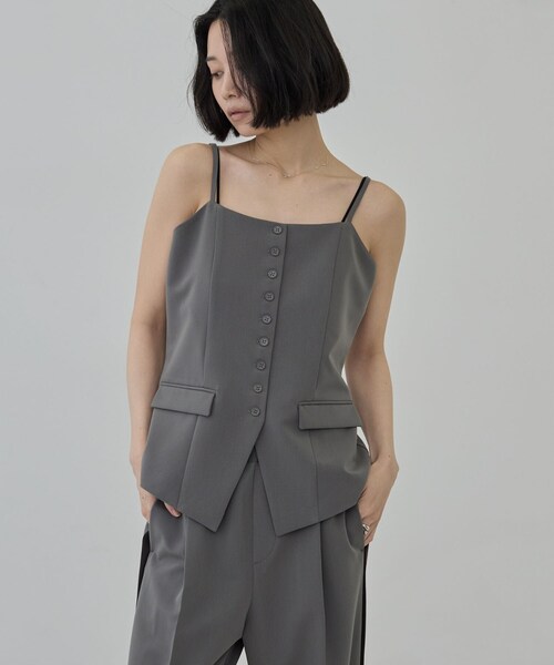 GALLEST(ギャレスト)の「Comfy Set Up|キャミジレ【セットアップ対応/通勤/カセット服】(ベスト・レディース・ブラック/ベージュ/ダークグレー・36/38/40)」の9枚目の写真