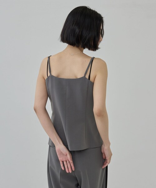 GALLEST(ギャレスト)の「Comfy Set Up|キャミジレ【セットアップ対応/通勤/カセット服】(ベスト・レディース・ブラック/ベージュ/ダークグレー・36/38/40)」の11枚目の写真