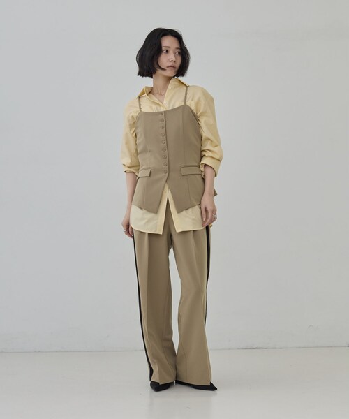 GALLEST(ギャレスト)の「Comfy Set Up|キャミジレ【セットアップ対応/通勤/カセット服】(ベスト・レディース・ブラック/ベージュ/ダークグレー・36/38/40)」の14枚目の写真
