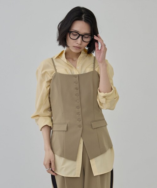 GALLEST(ギャレスト)の「Comfy Set Up|キャミジレ【セットアップ対応/通勤/カセット服】(ベスト・レディース・ブラック/ベージュ/ダークグレー・36/38/40)」の16枚目の写真