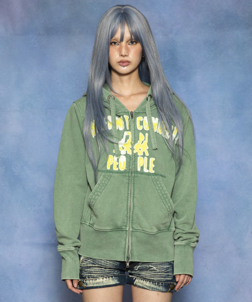 GLACK(グラック)の「GHD055 インターネットピープルズ OLD SCHOOL T.VINTAGE CO. スリムフィットジップアップパーカー (GREEN)(パーカー・レディース・その他・MEDIUM/LARGE)」の2枚目の写真