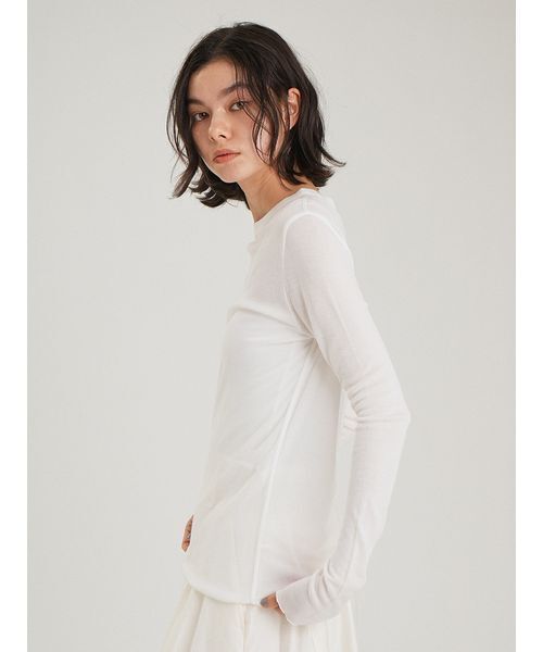 Mila Owen(ミラオーウェン)の「シルクブレンドシアーロングTシャツ(Tシャツ/カットソー・レディース・ホワイト/ブラック/ピンク/バーガンディー・F)」の12枚目の写真