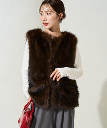 限定展開 ファー ベスト