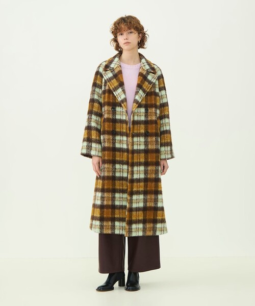 MACPHEE（マカフィー）の「【WEB先行予約】シャギーチェック ダブルブレストコート（チェスターコート・レディース・ブラウン系・36）」の2枚目の写真