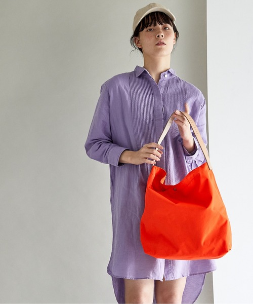 the case（ザケース）の「【THE CASE】KATATE LIGHT TOTE / カタテ ライト トート　プチプライス（トートバッグ・レディース・ネイビー/ブルー系その他/イエロー/オレンジ/ブラック/カーキ/ホワイト/ピンク/グレー/ブルー/ストーン・FREE）」の11枚目の写真