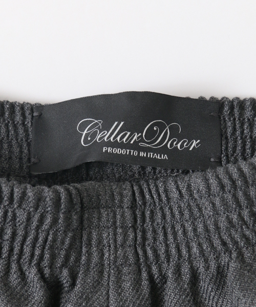 URBAN RESEARCH（アーバンリサーチ）の「cellar door ALFRED（その他パンツ・メンズ・ブラック/グレー/チャコールグレー・46/48）」の7枚目の写真