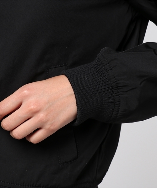 VENCEEXCHANGE（ヴァンスエクスチェンジ）の「E/ツイルMA-1                       （MA-1・レディース・梅/ダークグリーン/ブラック・MEDIUM）」の8枚目の写真