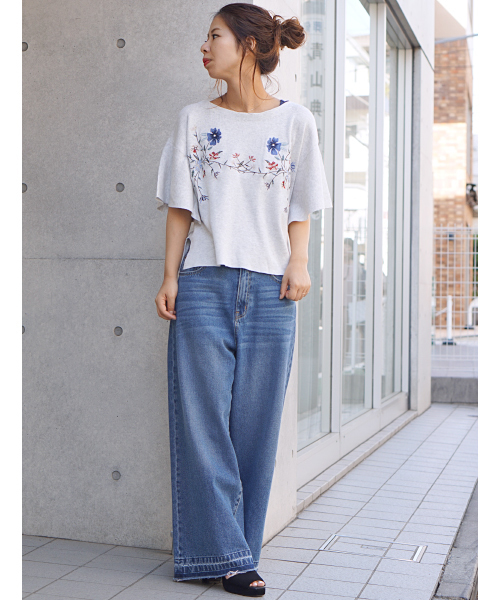 laboratory work（ラボラトリーワーク）の「刺繍袖フレアプルオーバー（Tシャツ/カットソー・レディース・オフホワイト/杢グレー/ブラック・MEDIUM）」の18枚目の写真