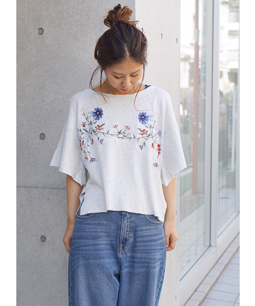 laboratory work（ラボラトリーワーク）の「刺繍袖フレアプルオーバー（Tシャツ/カットソー・レディース・オフホワイト/杢グレー/ブラック・MEDIUM）」の19枚目の写真