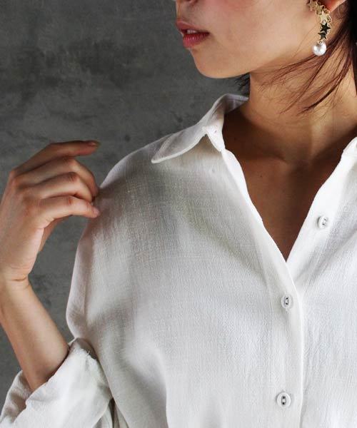 antiqua（アンティカ）の「前後差デザインシャツ（シャツ/ブラウス・レディース・ベージュ/オフホワイト/ピンク・FREE）」の5枚目の写真