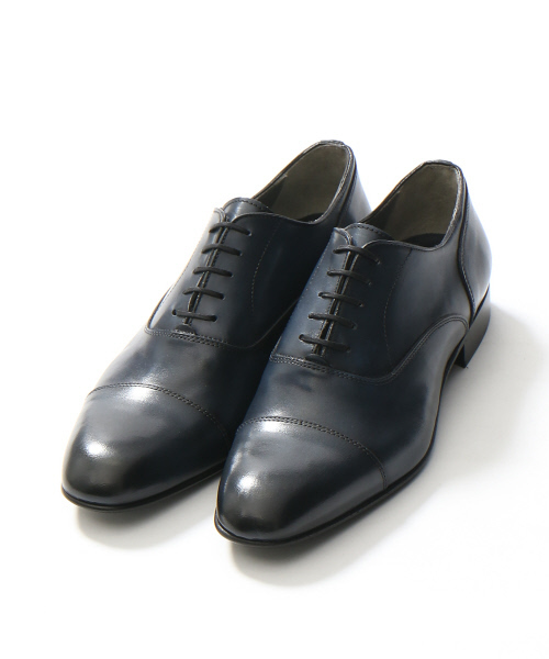 alfredoBANNISTER(アルフレッドバニスター)の「手染めストレートチップ(ドレスシューズ・メンズ・キャメル/ネイビー/ブラック・41/40/43/42/39/44)」の14枚目の写真