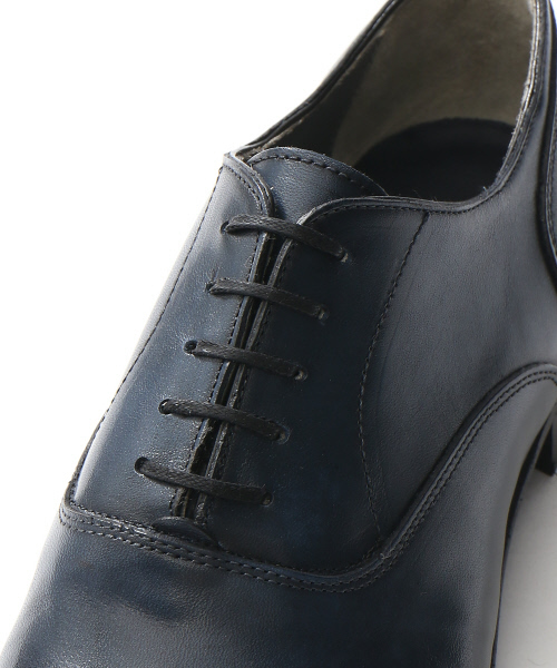 alfredoBANNISTER(アルフレッドバニスター)の「手染めストレートチップ(ドレスシューズ・メンズ・キャメル/ネイビー/ブラック・41/40/43/42/39/44)」の16枚目の写真