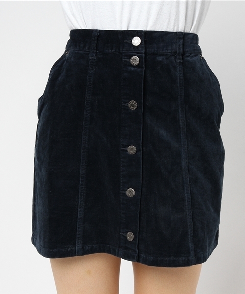 PUNYUS（プニュズ）の「コーデュロイ前ボタンスカート（スカート・レディース・ダークグリーン/ネイビー/ワイン/マスタード・2/4/1/3）」の8枚目の写真