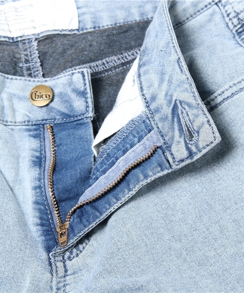 Chico（チコ）の「ケミカルスキニーデニム（その他パンツ・レディース・ケミカルウォッシュ/ブラック系その他/ホワイト/ミント/ピンク/ブルー・X-SMALL/SMALL/MEDIUM）」の10枚目の写真