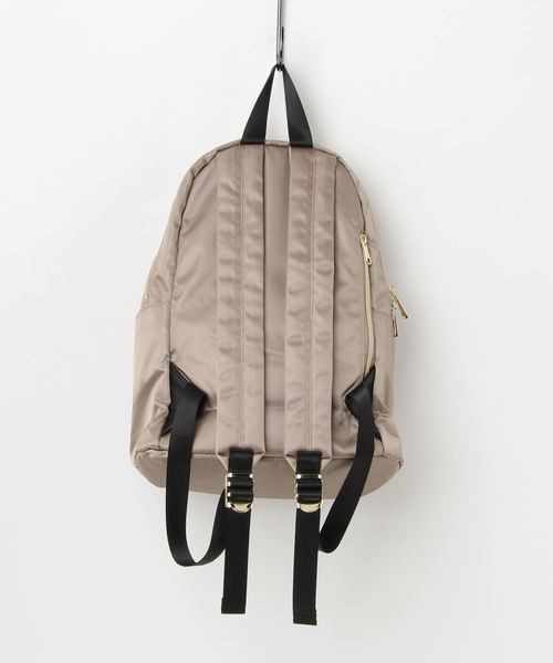 Legato Largo(レガートラルゴ)の「【Legato Largo】撥水加工ナイロン調デイパック LT-C2151(バックパック/リュック・レディース・ベージュ/ブラック/グレー/ネイビー・FREE)」の5枚目の写真