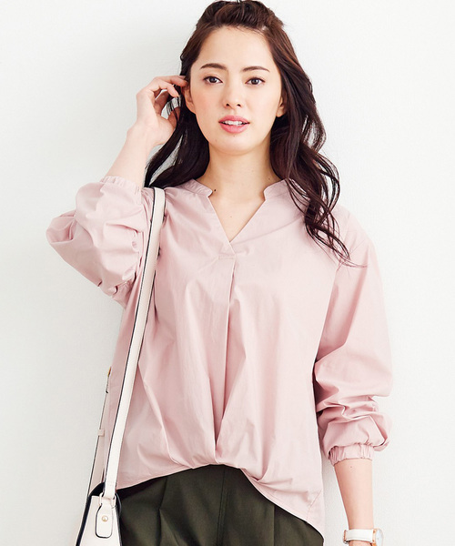 Live in comfort（リブインコンフォート）の「リブ　イン　コンフォート　ふわんとシルエットの華奢見せコットンプルオーバー（シャツ/ブラウス・レディース・ホワイト×ネイビー/オフホワイト/ピンク/ライトカーキ/ネイビー/ベージュ/ミント/ベージュ系その他・SMALL/LARGE/X-LARGE/XX-LARGE/MEDIUM/XXX-LARGE）」の8枚目の写真