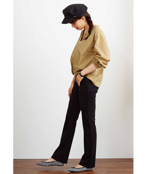 Live in comfort（リブインコンフォート）の「リブ　イン　コンフォート　ふわんとシルエットの華奢見せコットンプルオーバー（シャツ/ブラウス・レディース・ホワイト×ネイビー/オフホワイト/ピンク/ライトカーキ/ネイビー/ベージュ/ミント/ベージュ系その他・SMALL/LARGE/X-LARGE/XX-LARGE/MEDIUM/XXX-LARGE）」の10枚目の写真