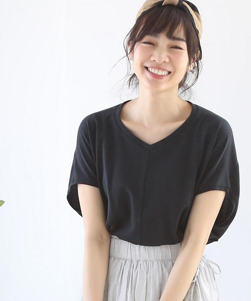 coen(コーエン)の「【新色追加・接触冷感】梨地変形Vネックカットソー(Tシャツ/カットソー・レディース・オリーブ/ホワイト/ブラック/マスタード/ライトピンク/ダークグリーン・FREE)」の3枚目の写真