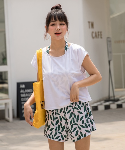 TeddyShop(テディショップ)の「【UVカット率 99.9%以上】水着 レディース 体型カバー ラッシュガード タンキニ4点セット【WEB限定】(水着・レディース・ブラック/ネイビー/グリーン/ブラック系その他/ブルー/ホワイト/ピンク/ホワイト×グリーン/クリーム/ブルー系その他/ブラック×イエロー/ブラック系その他2/ホワイト系その他/ネイビー×ホワイト/ブラック×グリーン/ロイヤルブルー/ブラック×ホワイト/ホワイト×ブルー/ブラック系その他3/ピンク系その他/ホワイト×ネイビー/オレンジ/グリーン系その他2/グリーン系その他/ダークブラウン/ベージュ系その他/ブラック系その他4/ドット/ベージュ系その他2/ブラック×カーキ/ブラック系その他5/ホワイト系その他2/ブラック×ピンク/ブラウン系その他/ホワイト×ブラック/グレイッシュベージュ/カーキ・S/XL/M/L/2XL)」の3枚目の写真