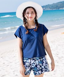 水着（ブルー・ネイビー/青色系・花柄・ボタニカル柄）ファッション