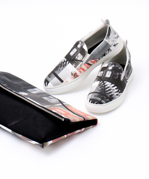 buddy（バディ）の「【5351×buddy別注】グラフィックキャンバススリッポン（スニーカー・メンズ・ブラック・40/42/44/46）」の16枚目の写真