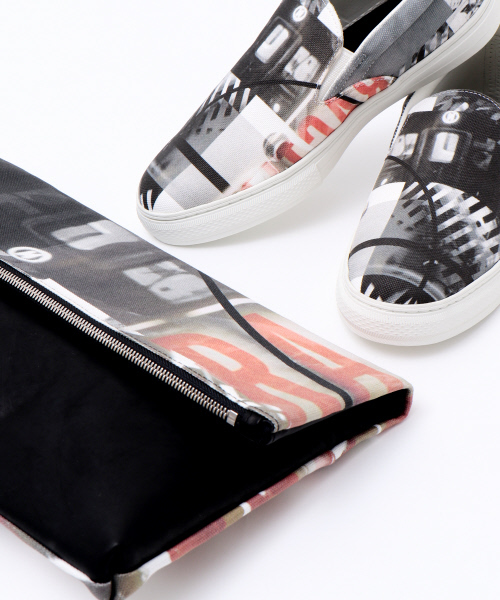 buddy（バディ）の「【5351×buddy別注】グラフィックキャンバススリッポン（スニーカー・メンズ・ブラック・40/42/44/46）」の17枚目の写真