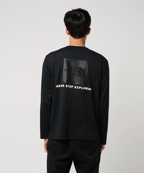 THE NORTH FACE（ザノースフェイス）の「TheNorthFace (ノースフェイス）L/S Squqre Logo Tee ロングスリーブスクエアロゴティー（Tシャツ/カットソー・メンズ・ホワイト/ブラック・MEDIUM/LARGE/X-LARGE）」の5枚目の写真