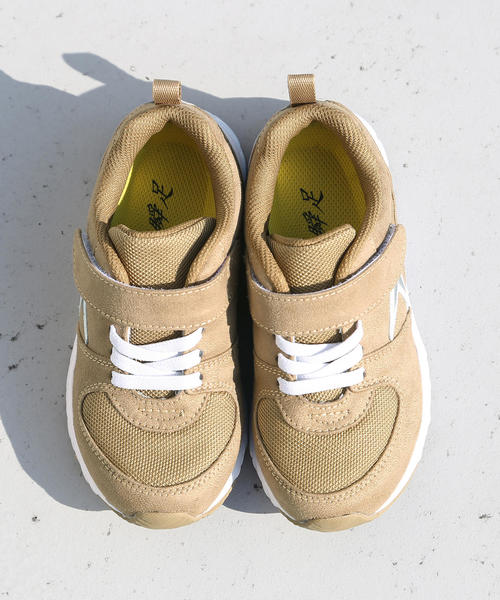 coen（コーエン）の「【coen キッズ/ジュニア】2019SS コーエン別注瞬足（シュンソク）Hi-STANDARD/ハイスタンダード/ダブルインソール（スニーカー・キッズ・ベージュ/ブラック/ロイヤルブルー・18cm/19cm/21cm/22cm/23cm/20cm）」の7枚目の写真