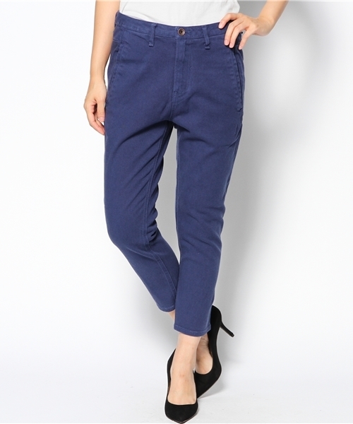 NANO universe（ナノユニバース）の「FF/3Dサルエルテーパードチノパンツ（チノパンツ・レディース・オフホワイト/ブルー/ブラック・36/38）」の16枚目の写真