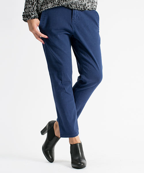 NANO universe（ナノユニバース）の「FF/3Dサルエルテーパードチノパンツ（チノパンツ・レディース・オフホワイト/ブルー/ブラック・36/38）」の14枚目の写真