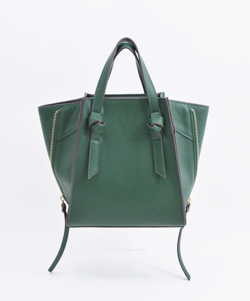 U（ユー）の「リエール 2WAYトートバッグ Sサイズ / ショルダー付き / 通勤バッグ（ビジネスバッグ・レディース・ブラック/アイボリー/ライトベージュ/ライトグレー/レッド/モカ/ブラウン/グリーン/オレンジ/ブルー系その他/その他1/その他/ブラウン系その他/ホワイト系その他/その他2/グレー系その他/ブルー系その他2/グレー系その他2/イエロー系その他/ベージュ系その他/ブラウン系その他2/グレー系その他3/イエロー系その他2/グリーン系その他/キャメル/グリーン系その他2/グリーン系その他3/ボルドー/シルバー/ブルー・FREE）」の14枚目の写真