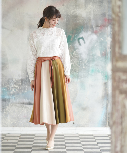 rps(アールピーエス)の「レースハイネックパッチワークブラウス(シャツ/ブラウス・レディース・オフホワイト/ブラック/グレイッシュベージュ・M)」の10枚目の写真