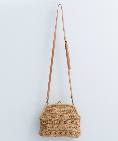 MERLOT（メルロー）の「ペーパー編みがま口ショルダーバッグ043-7601（ショルダーバッグ・レディース・ブラック/ベージュ/アイボリー・FREE）」の9枚目の写真