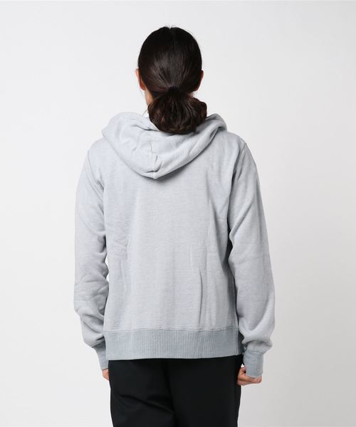 YANUK（ヤヌーク）の「YANUK MEN'S トライブレンド SWEAT HOODIE(スウェットフーディ)/57291028（パーカー・メンズ・グレー/チャコールグレー・S/M/L）」の3枚目の写真