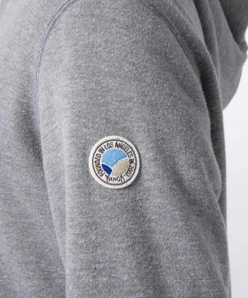 YANUK（ヤヌーク）の「YANUK MEN'S トライブレンド SWEAT HOODIE(スウェットフーディ)/57291028（パーカー・メンズ・グレー/チャコールグレー・S/M/L）」の8枚目の写真