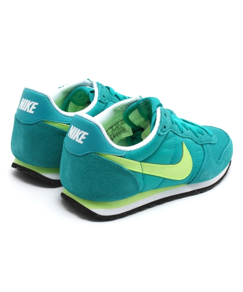 NIKE（ナイキ）の「ウィメンズ ナイキ ジニコ WMNS NIKE GENICCO 644451-300（スニーカー・レディース・ライトグリーン・23.5cm/24cm/24.5cm/23cm）」の3枚目の写真