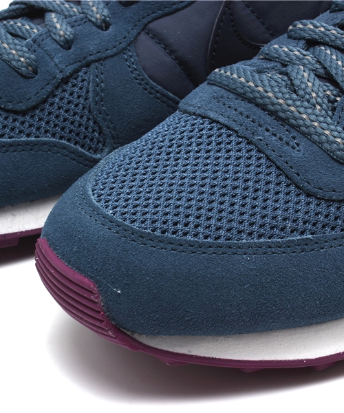 And A（アンドエー）の「NIKE INTERNATIONALIST（スニーカー・レディース・ネイビー/レッド・23.5cm/24.5cm）」の6枚目の写真