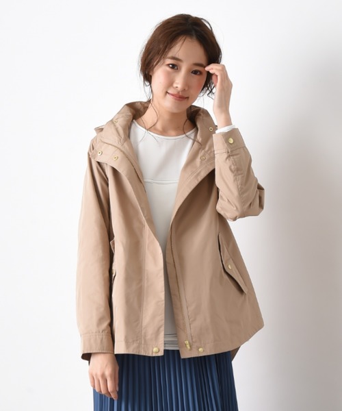 INTERPLANET（インタープラネット）の「マイクロピーチクロスフード付ショートコート（マウンテンパーカー・レディース・ベージュ/ネイビー/カーキ・FREE）」の2枚目の写真