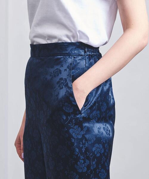 UNITED ARROWS(ユナイテッドアローズ)の「UGMSC フラワージャカード イージーパンツ(その他パンツ・レディース・ブラック/ロイヤルブルー・38/36)」の14枚目の写真