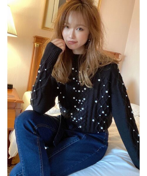 RESEXXY(リゼクシー)の「ケーブルパールニットトップス(ニット/セーター・レディース・ブラック/ベージュ/オフホワイト/ピンク・FREE)」の5枚目の写真