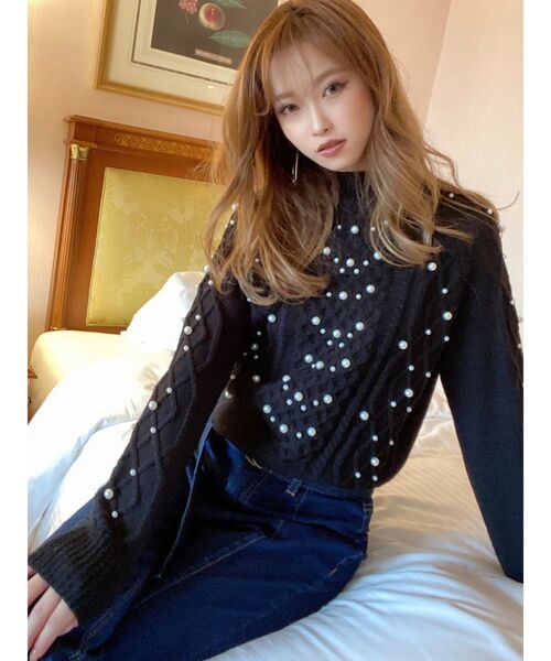 RESEXXY(リゼクシー)の「ケーブルパールニットトップス(ニット/セーター・レディース・ブラック/ベージュ/オフホワイト/ピンク・FREE)」の11枚目の写真