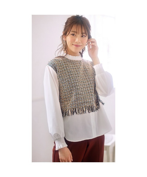 GeeRA（ジーラ）の「《インスタグラマーてらさん着用》ツイード切替デザイントップス（シャツ/ブラウス・レディース・ブラック/ベージュ・LARGE/MEDIUM/X-LARGE）」の4枚目の写真