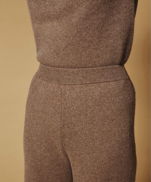 Sov.（ソブ）の「AURORA　 ロイヤルカシミヤパンツ（その他パンツ・レディース・ベビーピンク/ブラウン・38/36）」の4枚目の写真