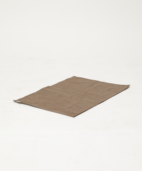 journal standard Furniture （ジャーナルスタンダードファニチャー）の「PET PLACE MAT(マットのみ)（ペット用クッション/マット・レディース・ブラウン/イエロー系その他・FREE）」の4枚目の写真