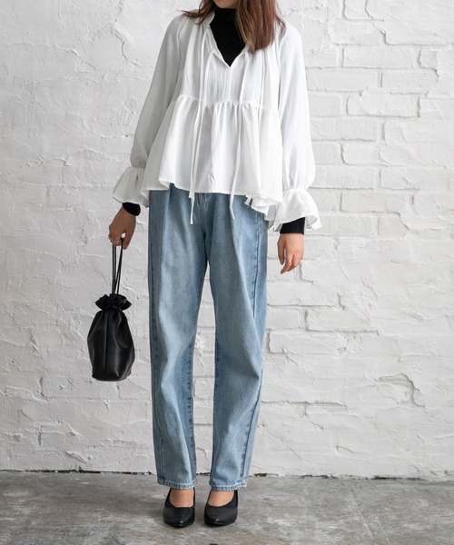 Newlyme（ニューリーミー）の「タックデニムパンツ（デニムパンツ