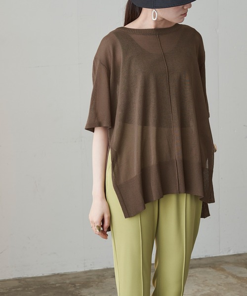 Chaco closet（チャコ クローゼット）の「シアーニットリンキングサイドスリット半袖プルオーバー（ニット/セーター・レディース・ブラック/ブラウン/ピンク/マスタード/グリーン系その他/キナリ・FREE）」の3枚目の写真