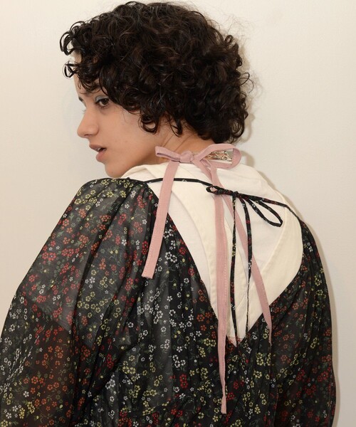 FREAK'S STORE（フリークスストア）の「parterre/パルテール GARDEN柄ティアードワンピース（ワンピース・レディース・ブラック/グレー・ﾌﾘ-）」の3枚目の写真