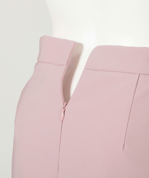 Julia Boutique（ジュリアブティック）の「ダブルボタンマーメイドスカート/21022（スカート・レディース・ホワイト/ブラック/ピンク/ベージュ/ボルドー/ネイビー・ONE）」の8枚目の写真