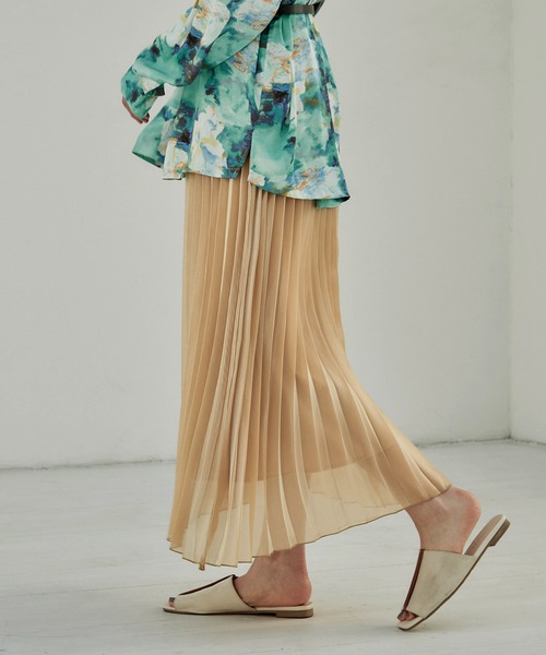 EMMA(EMMA CLOTHES)(エマ)の「【EMMA】シャイニーポプリンプリーツスカート(スカート・レディース・ライトグレー/ベージュ/カーキ/ラベンダー・FREE)」の7枚目の写真