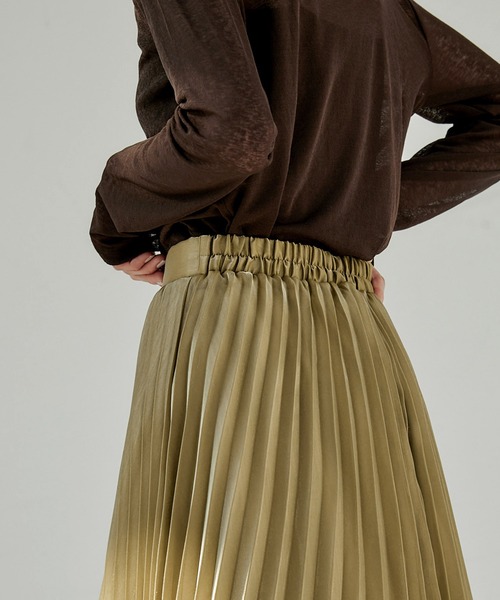 EMMA(EMMA CLOTHES)(エマ)の「【EMMA】シャイニーポプリンプリーツスカート(スカート・レディース・ライトグレー/ベージュ/カーキ/ラベンダー・FREE)」の22枚目の写真